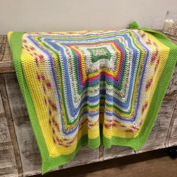 Small Handmade Crochet Blanket 45” x 47” Multicolor - Picture 12 of 16